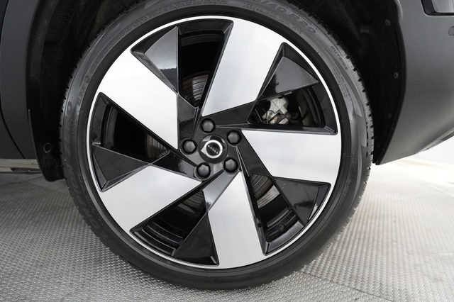 2023 Volvo C40 Recharge