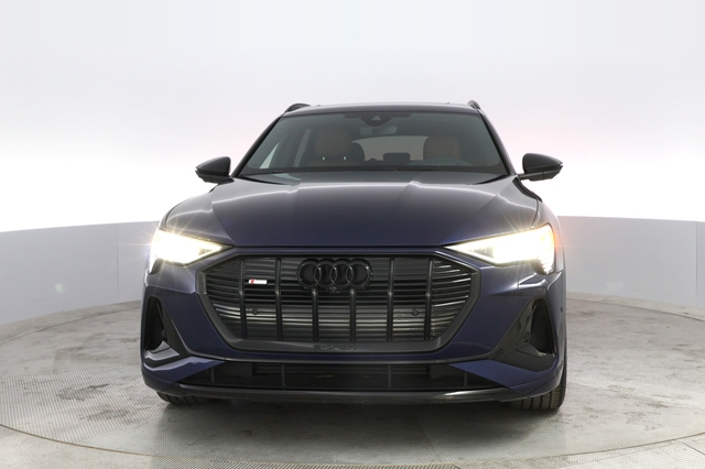 2022 Audi e-tron
