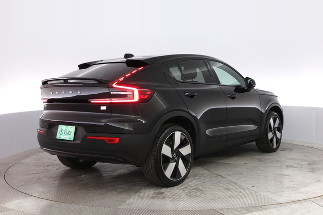 2024 Volvo C40 Recharge