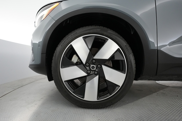 2023 Volvo C40 Recharge