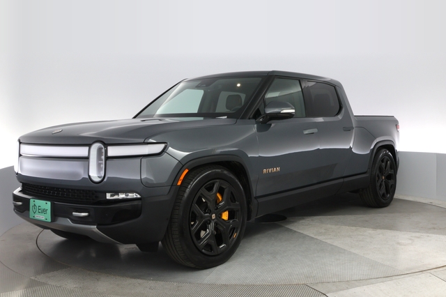 2024 Rivian R1T