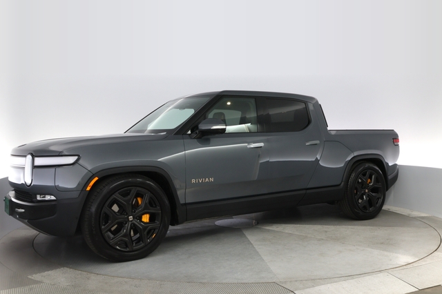 2024 Rivian R1T
