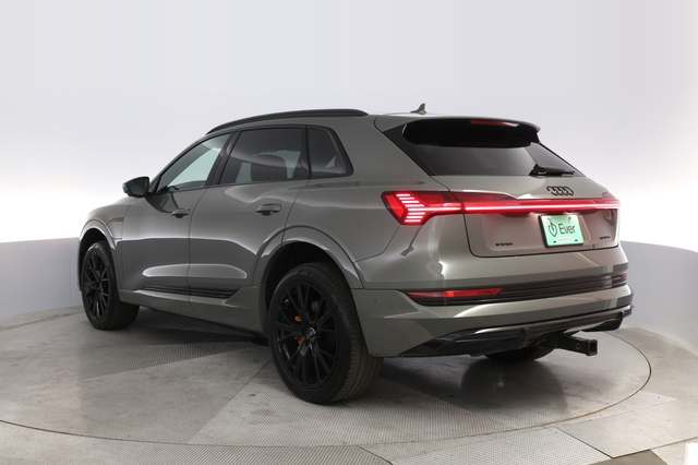 2023 Audi e-tron
