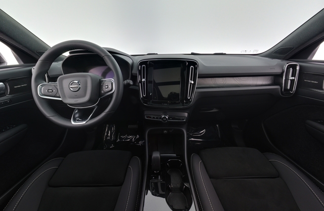 2023 Volvo XC40 Recharge