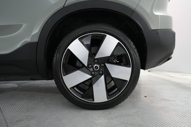 2023 Volvo C40 Recharge