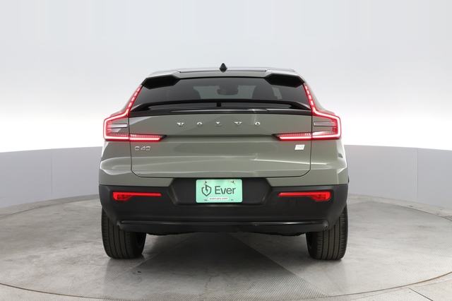 2023 Volvo C40 Recharge