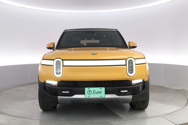 2023 Rivian R1S