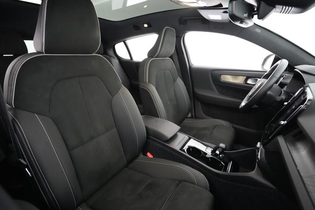 2023 Volvo C40 Recharge