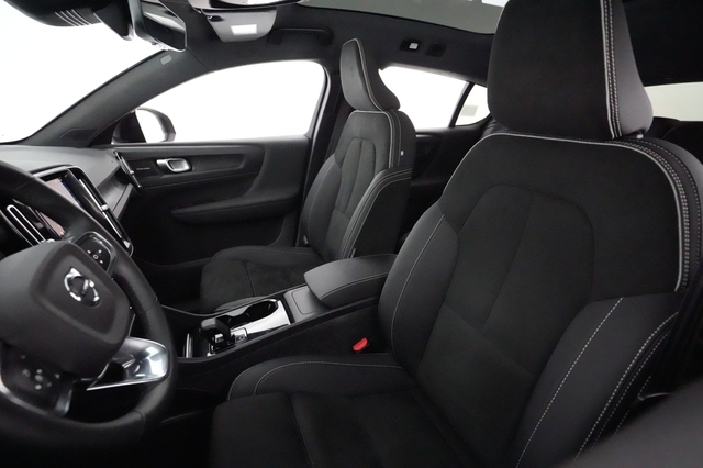 2023 Volvo C40 Recharge