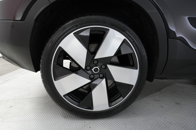 2023 Volvo C40 Recharge