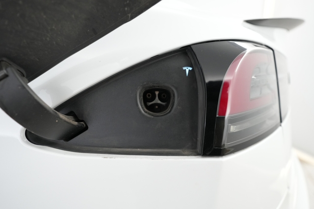2023 Tesla Model S