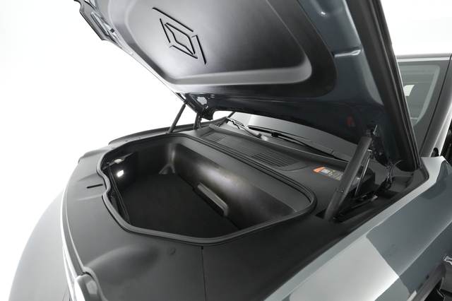 2023 Rivian R1S