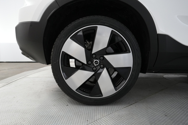2023 Volvo C40 Recharge