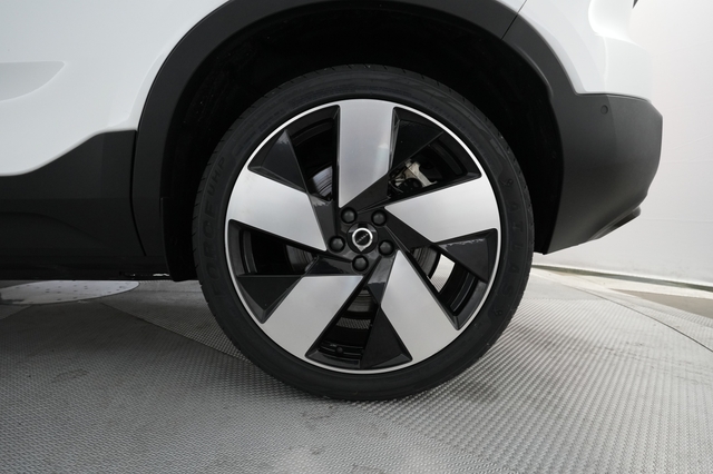 2023 Volvo C40 Recharge