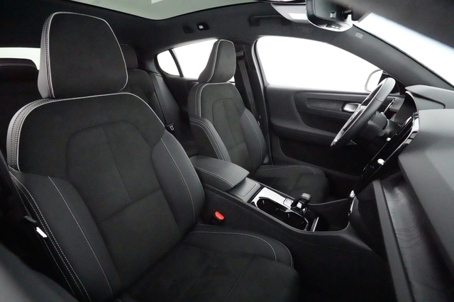 2023 Volvo C40 Recharge