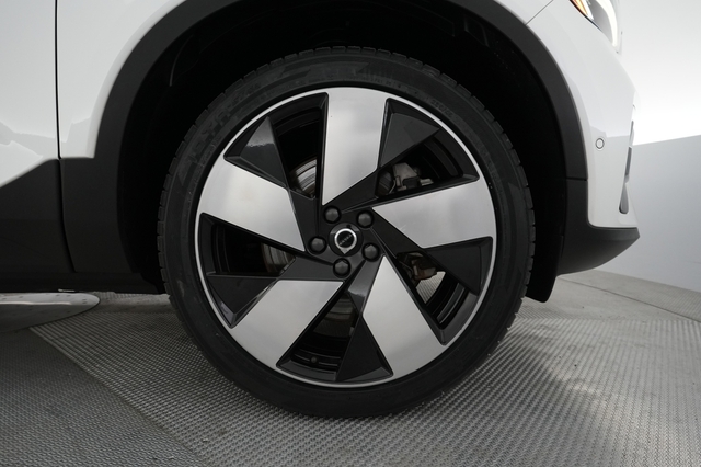 2023 Volvo C40 Recharge