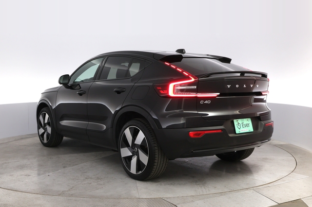 2023 Volvo C40 Recharge