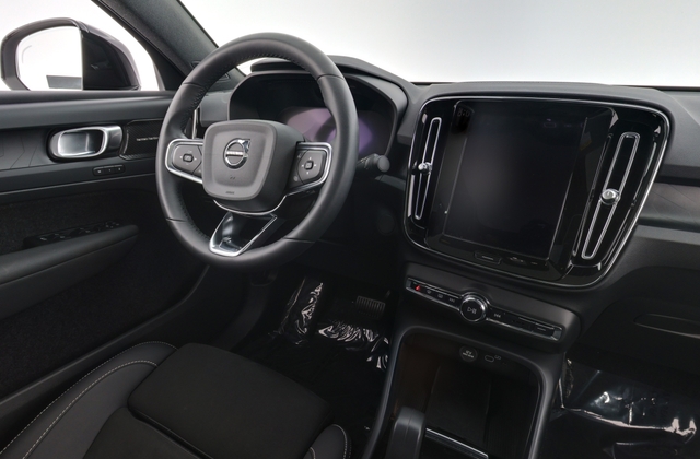 2023 Volvo C40 Recharge