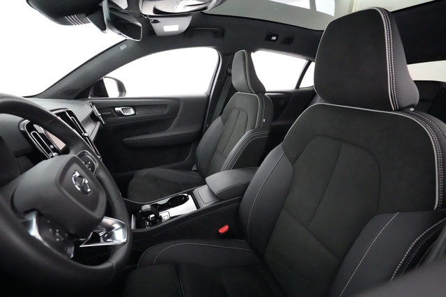 2023 Volvo C40 Recharge