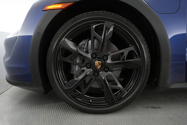 2022 Porsche Taycan