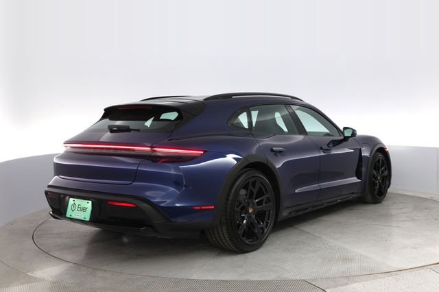 2022 Porsche Taycan