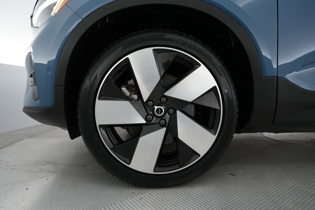 2022 Volvo C40 Recharge