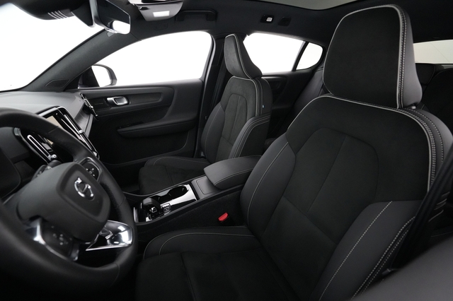 2022 Volvo C40 Recharge