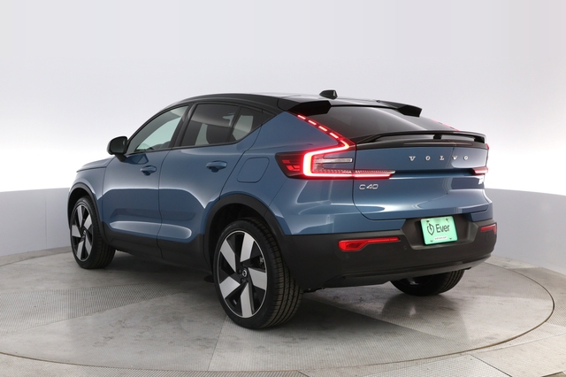 2022 Volvo C40 Recharge