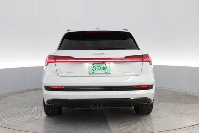 2021 Audi e-tron