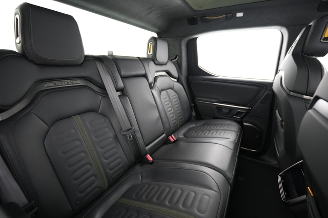 2024 Rivian R1T
