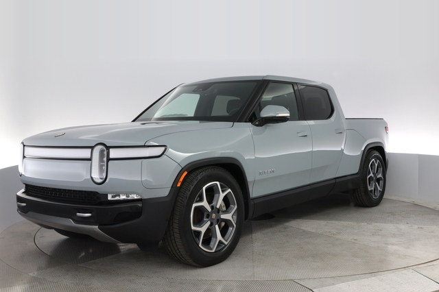 2024 Rivian R1T