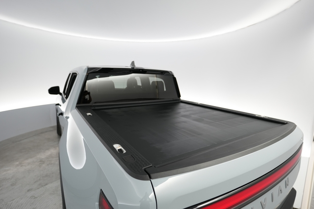 2024 Rivian R1T