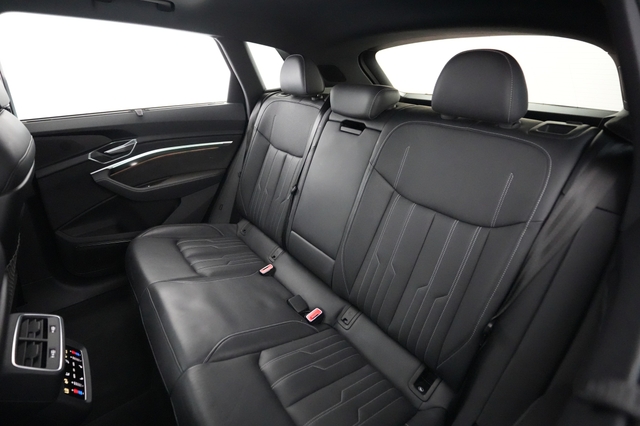 2022 Audi e-tron