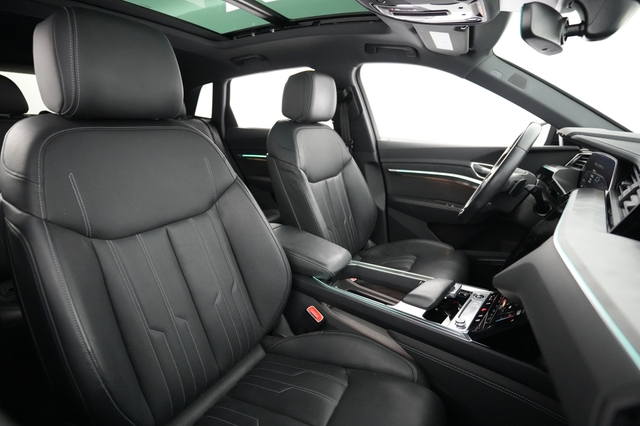 2022 Audi e-tron