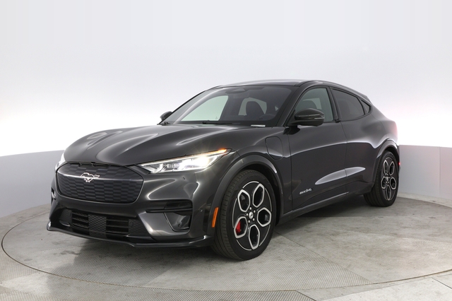 2022 Ford Mustang Mach-E