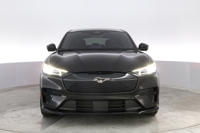 2022 Ford Mustang Mach-E
