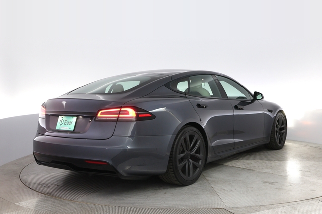 2022 Tesla Model S