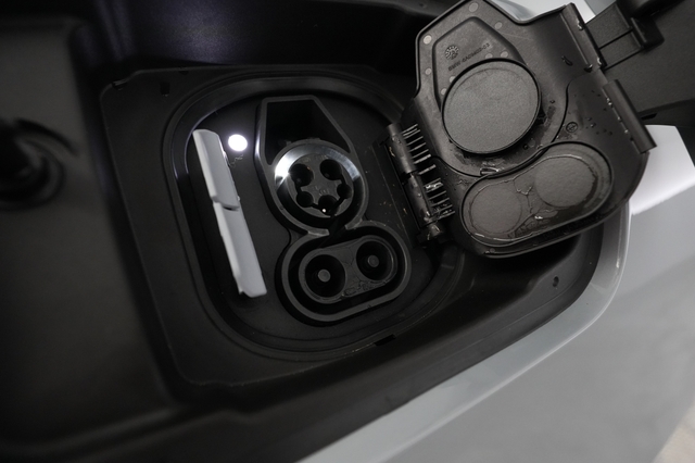 2024 BMW i4