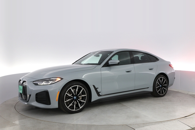 2024 BMW i4