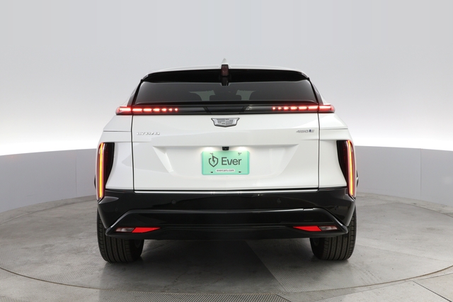 2024 Cadillac Lyriq