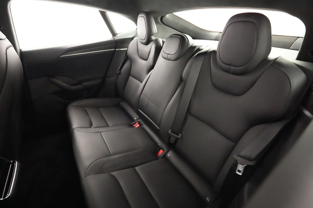 2022 Tesla Model S