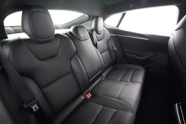 2022 Tesla Model S
