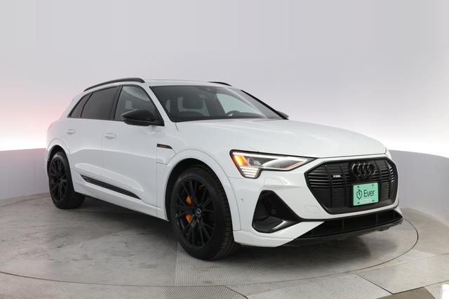 2022 Audi e-tron