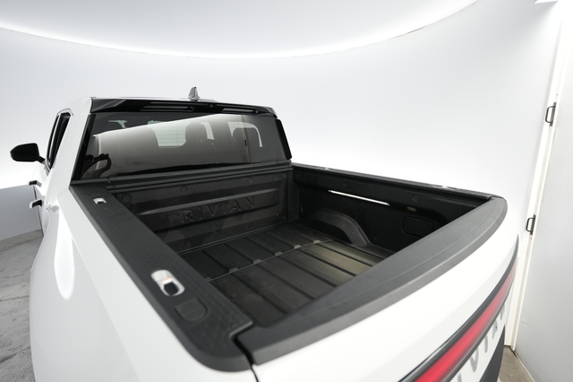 2023 Rivian R1T