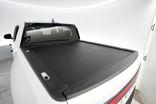 2023 Rivian R1T