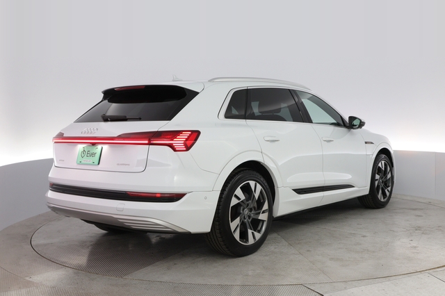 2021 Audi e-tron