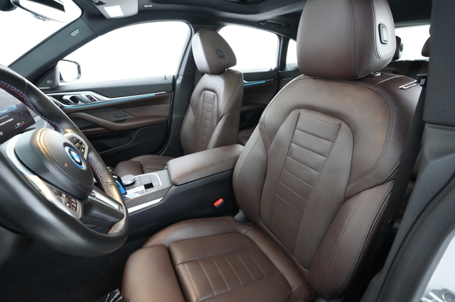 2022 BMW i4