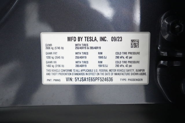 2023 Tesla Model S