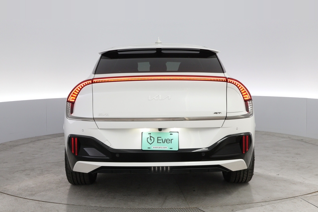 2023 Kia EV6