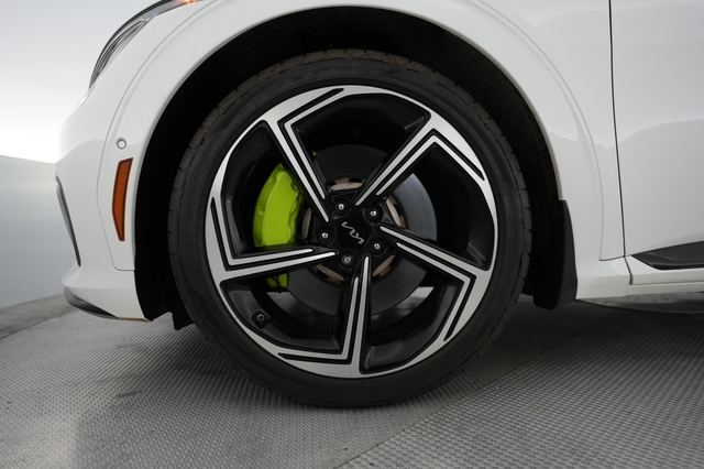 2023 Kia EV6